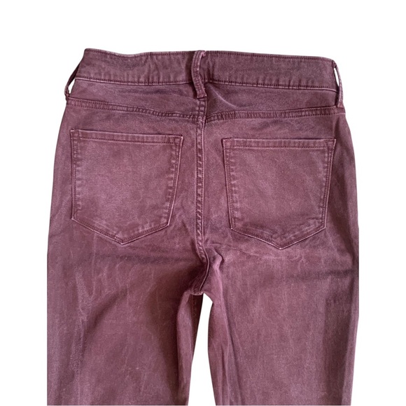 Old Navy Women's Burgundy Super Skinny High Rise Jeans - Picture 4 of 8